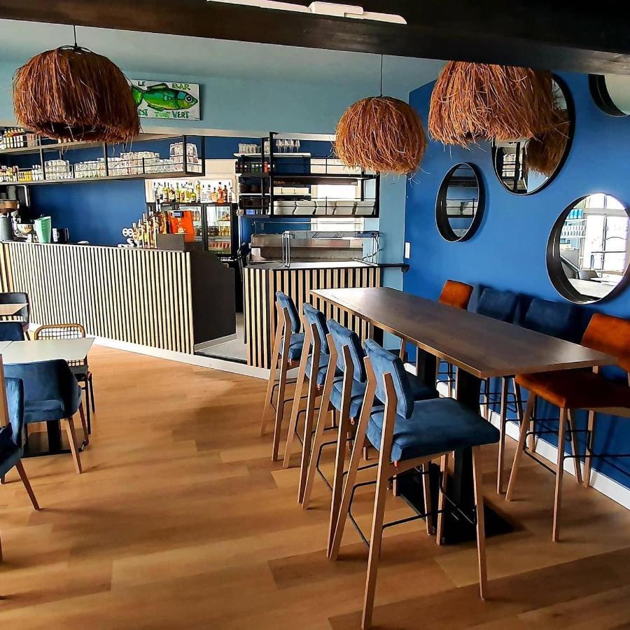 Hotel Restaurant L'Atelier Des Cousins Châtelaillon-Plage Екстериор снимка